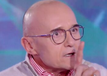 Alfonso Signorini contro Pupo per le parole sul GF: ''Ha sputato nel piatto dove ha mangiato abbondantemente, ingrato''