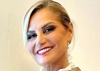 ''Le ho detto che è molto fortunata perché ha due mamme'': Simona Ventura rivela cos’ha risposto alla figlia quando le ha chiesto dei suoi genitori 