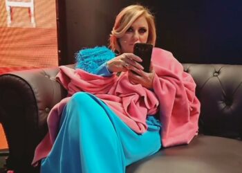 'Mi fai schifo': la socievolezza di Tina Cipollari che risponde a Gianni Sperti a Uomini e Donne