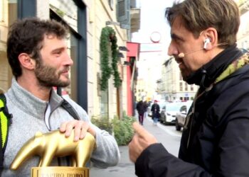 ''Le persone vogliono vedere il sangue'': Stefano De Martino incalzato da 'Striscia' sui tradimenti a Belen, le sue risposte