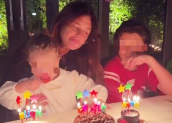 Belen Rodriguez festeggia il compleanno di mamma Veronica Cozzani con tutta la famiglia