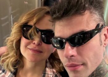 Barbara d'Urso e Fedez si incontrano sul treno alta velocità: ecco cosa succede