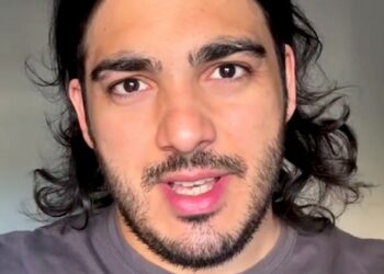 ''Nella lavastoviglie entrava un solo piatto'': il comico Max Angioni parla della difficile ricerca di casa a Milano