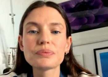 Bianca Balti regalerà alla figlia Matilde il congelamento degli ovuli: ''Così non ci pensa più e quando vuole la gravidanza avrà tutto''