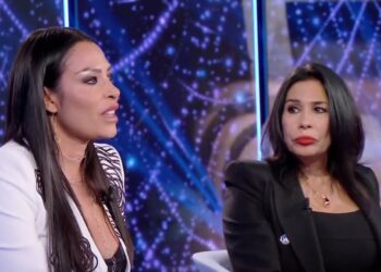 Carolina Marconi in tv con la madre Soraya, rivela: ''Due giorni prima di operarmi ho scoperto che anche lei aveva un tumore''
