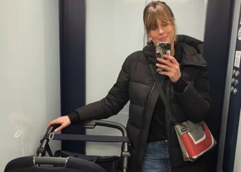 ''La maternità è più difficile di come me l'aspettavo'': Federica Pellegrini parla dei primi mesi da mamma e rivela se sta allattando Matilde