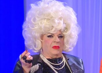 ''Ammetto, sono malato'': Platinette rivela cos'è che ha causato la sua grave obesità