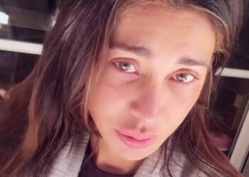 Belen Rodriguez come non l'avete mai vista: struccatissima dopo 48 ore di influenza intestinale