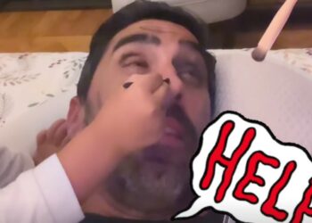 Filippo Magnini si fa truccare dalla figlia di 3 anni Mia