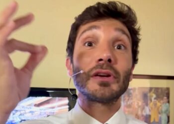 ''Vivete assieme, ma non sposatevi'': Stefano De Martino parla di matrimoni che falliscono e spiega la sua teoria