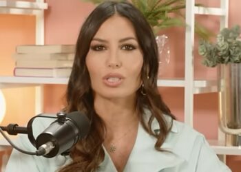 ''Flavio è ancora molto geloso, i miei amici dicono che non si rassegnerà mai'': Elisabetta Gregoraci ripercorre l’amore con Briatore