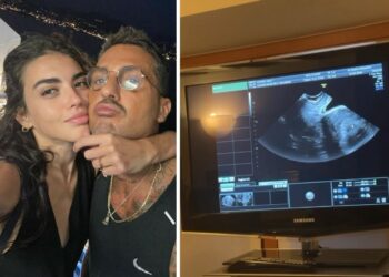 Fabrizio Corona e Sara Barbieri mostrano il pancino e l'ecografia del loro bebè