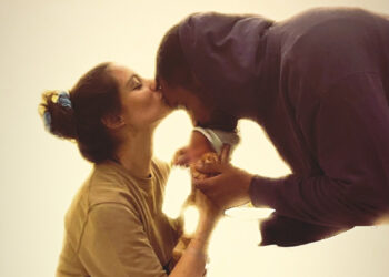 ''La nostra casa è in festa'': Marica Pellegrinelli annuncia la nascita della figlia e svela il suo particolare nome