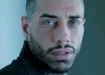 ''Ho pensato che gli occhi chiari potessero rendere il mio aspetto meno cattivo'': Francesco Chiofalo e il vero motivo del cambio di colore dell’iride