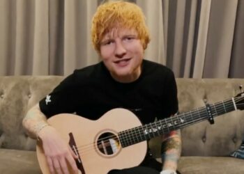 ''Londra è letteralmente tutta pericolosa'': il cantante inglese Ed Sheeran ha paura di girare per strada nella capitale del suo Paese