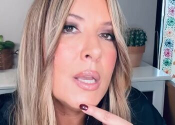 ''Negli ultimi due anni fanno 100mila euro'': Selvaggia Lucarelli rivela la cifra mostruosa spesa per difendersi dalle querele