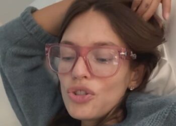 Bianca Balti torna a casa dopo l'operazione alle ovaie