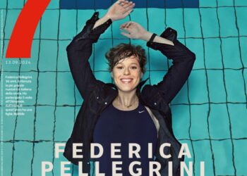''Faccio fatica a convivere con l’esplosione del seno, non lo sento mio'': Federica Pellegrini confessa la difficoltà da neo mamma