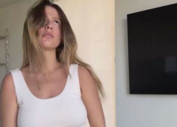 La fidanzata di Ultimo Jaqueline Luna di Giacomo scherza sul parto