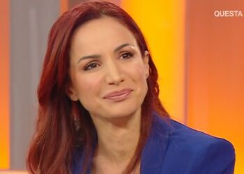 ''Sul suo profilo ho visto questo ragazzo bonissimo e ho pensato fosse un fake'': Andrea Delogu in tv parla del fidanzato con 16 anni in meno