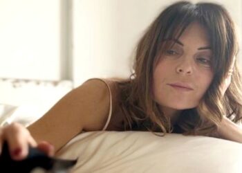 ''Non riuscivo a uscire di casa'': attacchi di panico e psicologo, Marina La Rosa racconta il periodo più duro