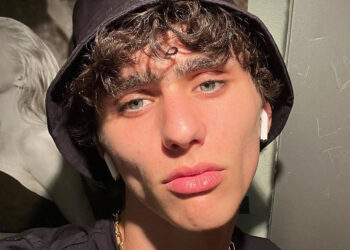 ''Non riuscivo a uscire dai social, una dipendenza'': Achille Costacurta parla per la prima volta di cosa gli è successo