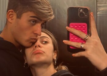 Davide Bonolis, figlio di Paolo e Sonia Bruganelli, si è fidanzato con l'insegnante di 'Ballando' Sophia Berto? La foto e l'imbarazzo di lei