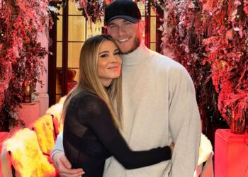 ''Poverino mio marito, gli tocca prendermi nature, in tuta e senza tacchi'': Diletta Leotta si mette in tiro solo per lavoro, le sue parole