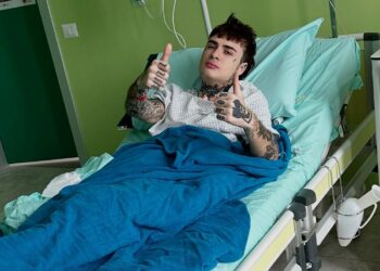 ''Ho trovato il coraggio e ho deciso di sottopormi all'intervento'': Rosa Chemical in ospedale dopo anni di sofferenze, cos'ha fatto