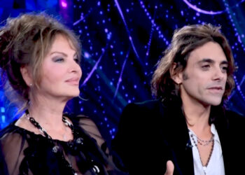 ''Abbiamo tenuto un po’ nascosto per l’età'': Dalila Di Lazzaro per la prima volta in tv col compagno più giovane Manuel