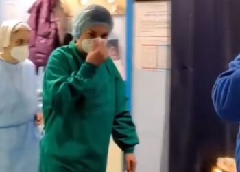 Emma Marrone trascorre il Natale in Ospedale accanto ai pazienti del reparto di Ematologia di Tricase