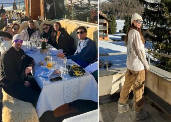 Melissa Satta e Carlo Beretta a Saint Moritz con gli amici e il figlio dell'ex velina