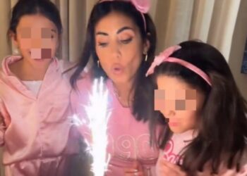 Federica Nargi festeggia 35 anni con un 'pink party'