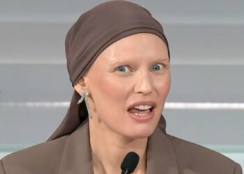 ''Non vengo a fare la malata di cancro, dei miei dolori parleremo in altra sede'': Bianca Balti a Sanremo stoppa domande sul cancro