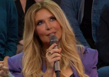 ''La vecchia te con 20 chili in più si offende'': Selvaggia Lucarelli spiega meglio perché non apprezza i complimenti dopo il dimagrimento