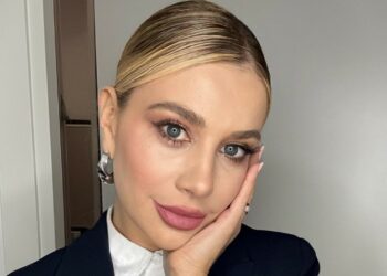 ''Fino ad oggi ho taciuto e omesso per proteggere mia figlia'': Clizia Incorvaia rompe il silenzio dopo la presunta querela dell'ex marito