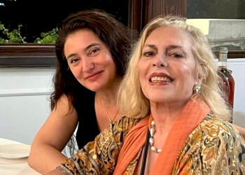 ''Il dolore è insopportabile'': la figlia di Nadia Cassini ricorda la madre con l'ultima foto insieme a lei della scorsa estate