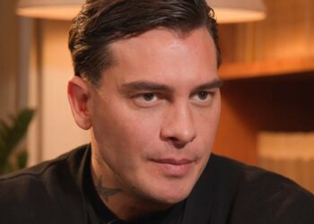 ''Abbiamo chiamato l’ambulanza perché mi usciva il sangue ovunque'': Alessandro Basciano afferma di essere stato ferito da Sophie Codeogni