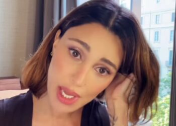 ''Sono single e casta da settembre, passare da un letto all'altro mi sa di sporco'': Belen parla della sua vita intima e di app di dating