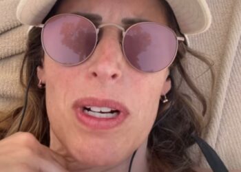 ''Ci sentiamo il giusto, per le bambine'': Clio MakeUp rivela in che rapporti è con l'ormai ex marito e perché la casa dove vivevano è rimasta a lui