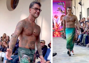 Fabrizio Corona sfila in costume a 51 anni tra tattoo e abbronzatura: tutti gli occhi sono per lui, guarda