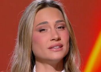 ''Lo faccio per me, lo faccio per i miei figli'': Beatrice Valli crolla in lacrime e confessa a Le Iene come sta curando la depressione