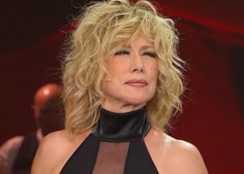 Nancy Brilli replica a Selvaggia Lucarelli che in tv ha parlato di 'bonus lutto-animale domestico': le sue parole