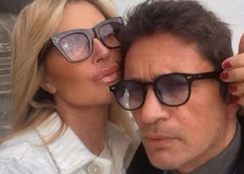 ''Mi sposo'': Nathaly Caldonazzo annuncia le nozze in tv e svela a chi dirà di sì e quando