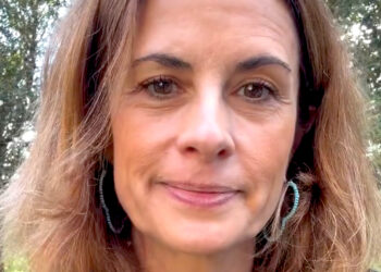 L’ex moglie italiana di Colin Firth spiega perché usa ancora il cognome dell’attore a 4 anni dal divorzio