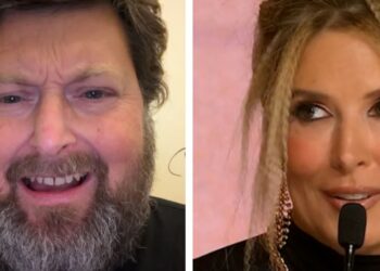 Selvaggia Lucarelli querela Mario Adinolfi che l’aveva duramente attaccata: ecco cosa è successo tra i due