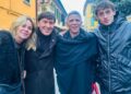 Gianni Morandi ne fa 81: la rara foto con i suoi tre figli Marianna, Marco e Pietro Gianni Morandi ne fa 81: la rara foto con i suoi tre figli Marianna, Marco e Pietro