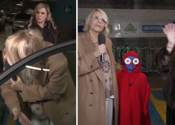 ''E’ stato difficile'': Maria De Filippi nuova inviata di Striscia la Notizia con Tina Cipollari e Giovannino, guarda ''E’ stato difficile'': Maria De Filippi nuova inviata di Striscia la Notizia con Tina Cipollari e Giovannino, guarda