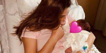 ''Benvenuta'': Anna Tatangelo mamma bis, le prime foto dopo il parto e il il nome scelto per la figlia, guarda