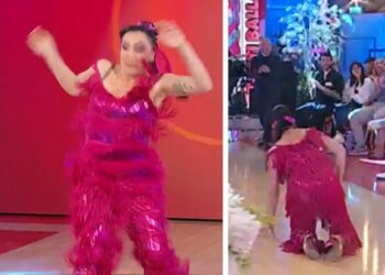Pamela Petrarolo cade in diretta tv: Diaco interrompe tutto e la soccorre, ecco cos’è successo